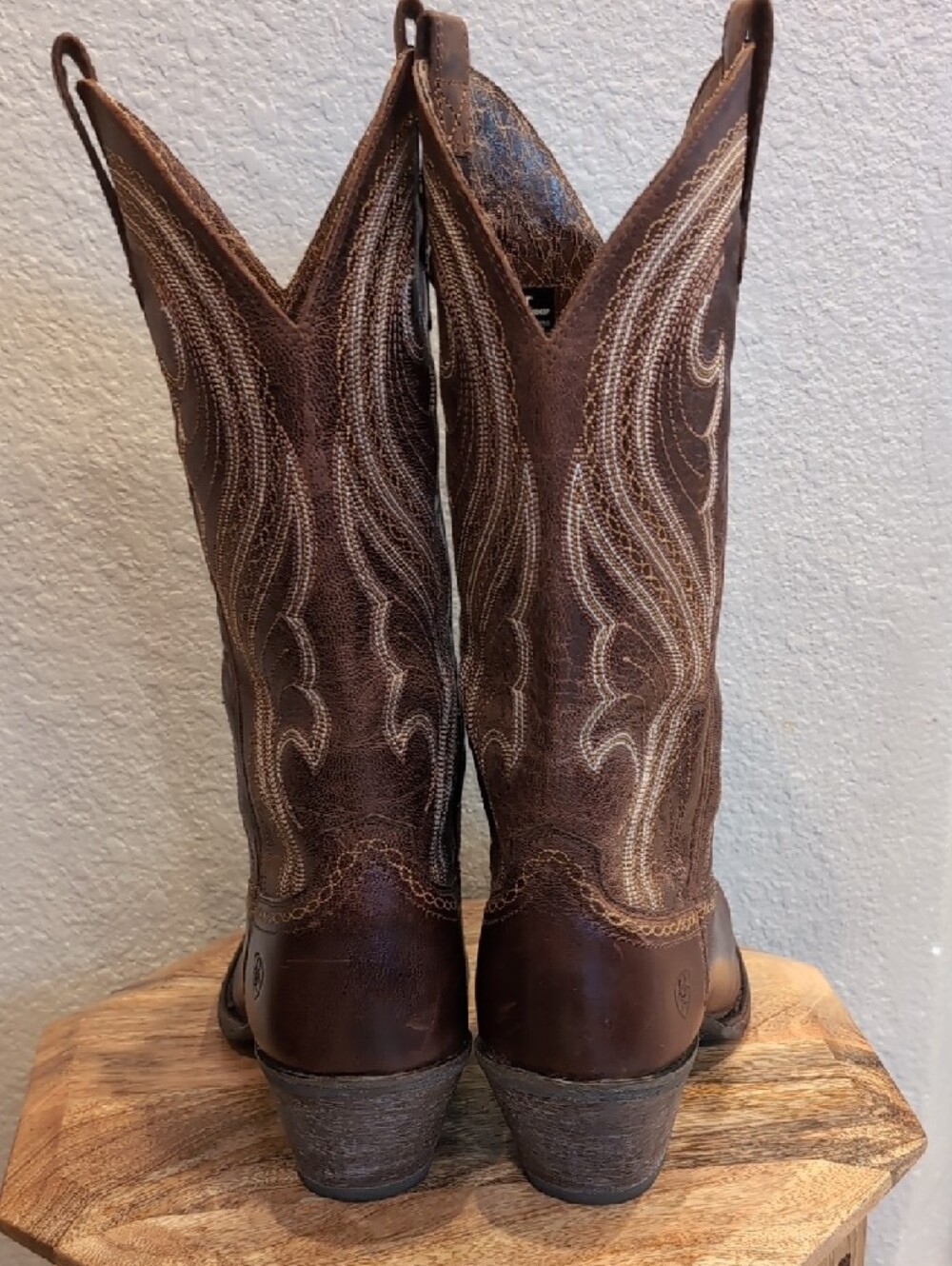 Ariat Lively Western Cowgirl Boots with Embroidered Shaft - Picture 8 of 13